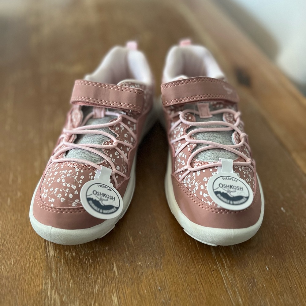 Oshkosh toddler girl shoes, NWT